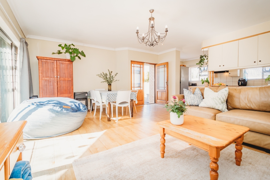 3 Bedroom Property for Sale in Heatherlands Western Cape